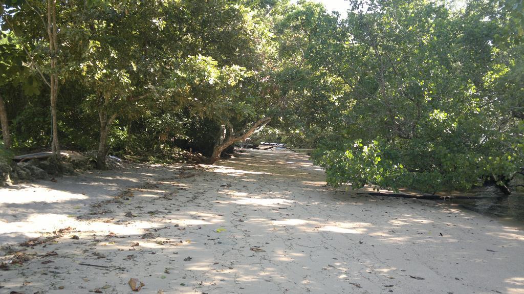 Cakalang Resort Bunaken Exterior photo